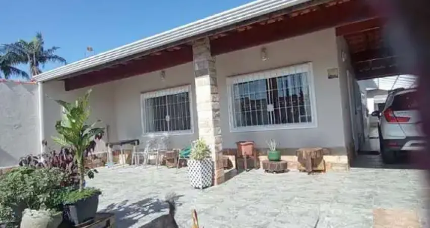 Casa proximo ao centro,  com 3 dormitórios à venda, 157 m² por r$ 630.000 - jardim barra de jangada - peruíbe/sp