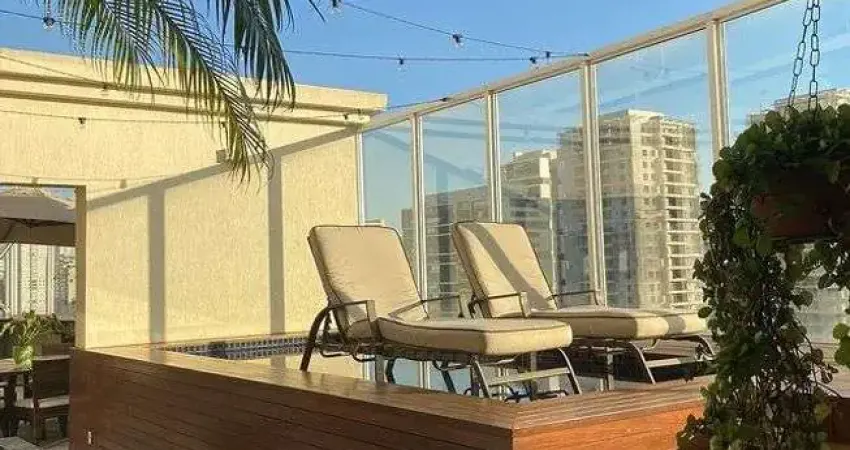 Cobertura para venda possui 700 m2 com 5 quartos- 5 suítes - 8 vagas