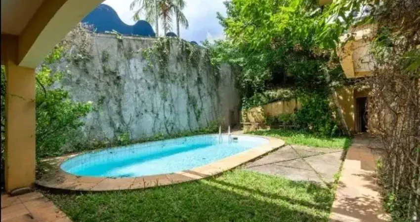 Casa com 4 quartos à venda na Rua General Sena Vasconcelos, Jardim Guedala, São Paulo