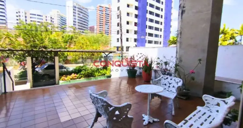 Apartamento com 3 quartos para alugar na Mariinha Holanda, 155, Guararapes, Fortaleza