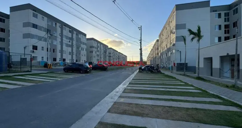 Apartamento com 2 quartos para alugar na Maciel Bezerra, 135, Siqueira, Fortaleza