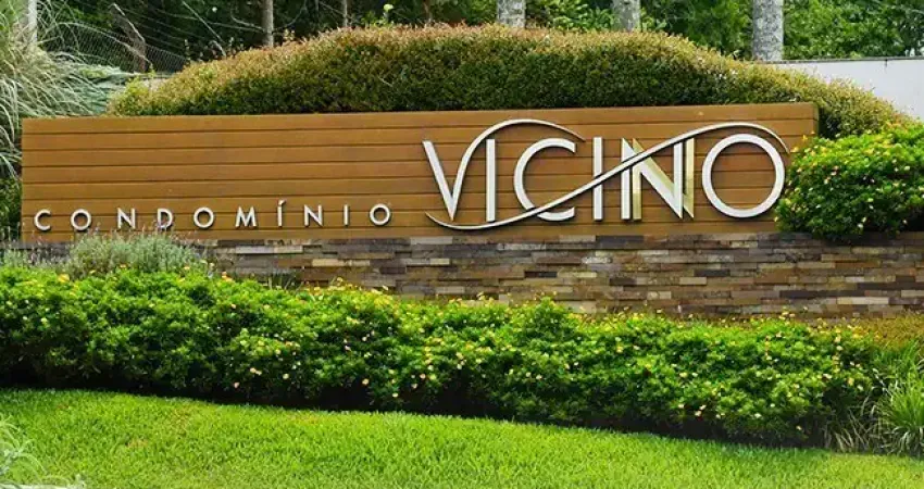 Residencial condomínio vicinno é para quem gosta de morar em local  arejado, terrenos amplos e uma infra estrutura completa.