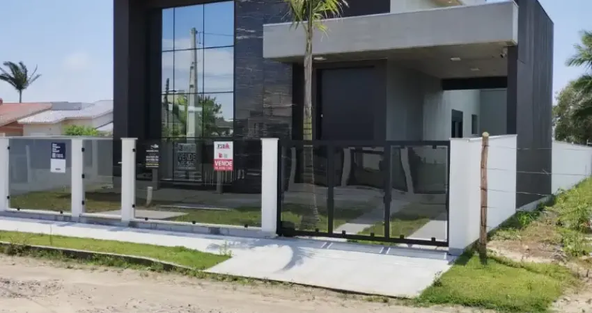 Casa pronta para morar na praia bella torres. agende sua visita