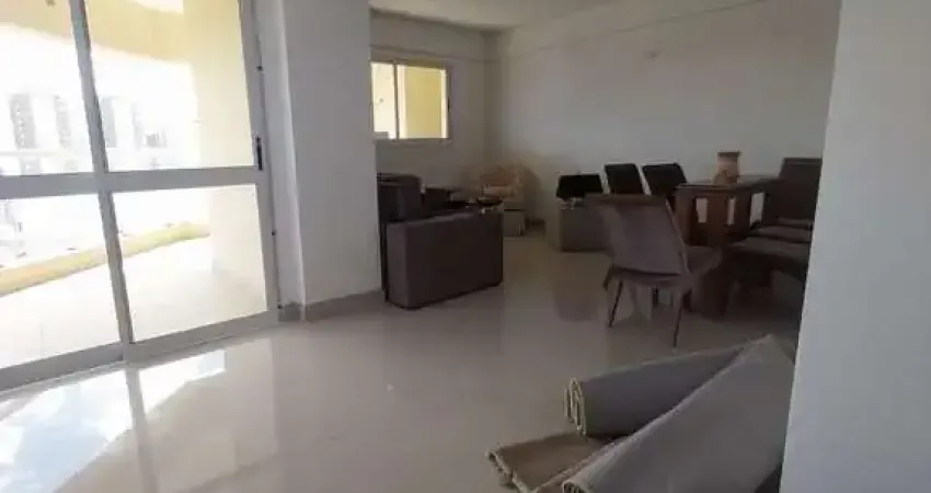 Apartamento com 3 quartos para alugar no Jardim Eulália, Taubaté 