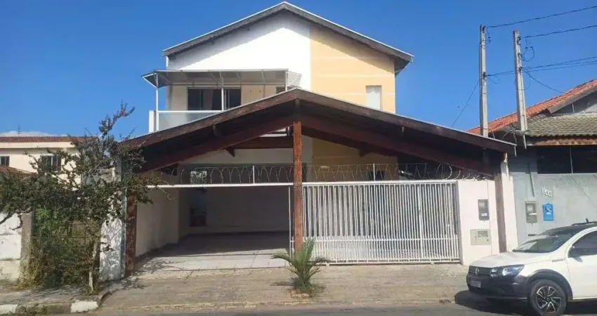 Casa com 3 quartos à venda no São Benedito, Pindamonhangaba