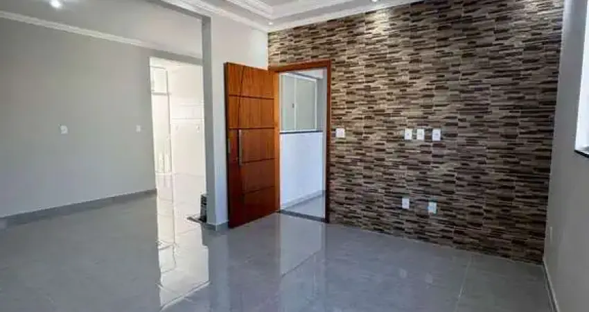 Casa com amplo quintal e garagem coberta a venda no jaridm oasis