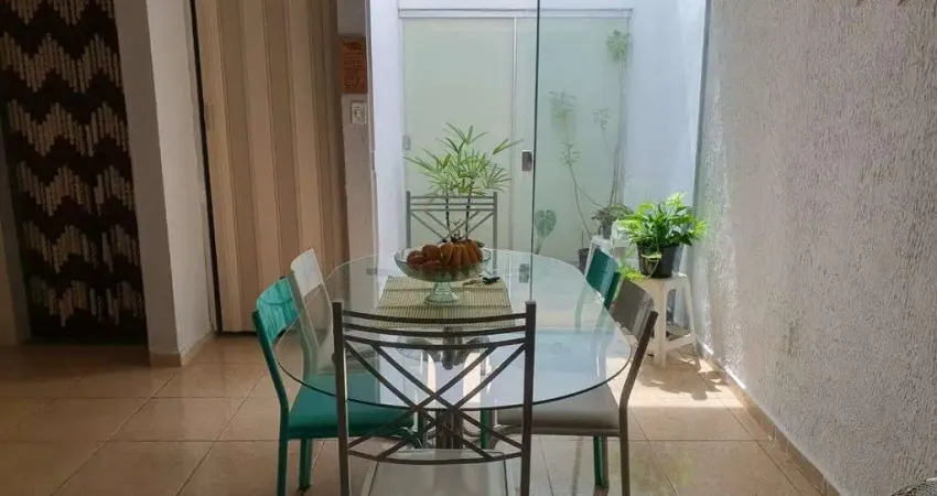 Casa com 3 quartos à venda no Esplanada Santa Helena, Taubaté