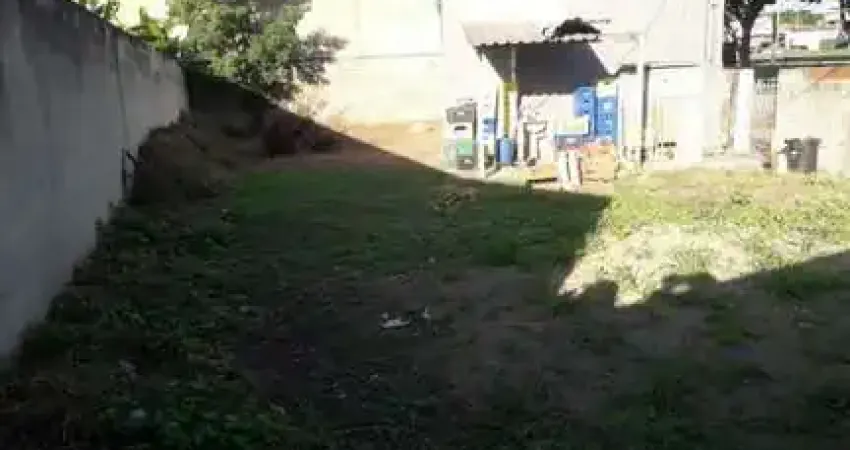 Terreno à venda na Vila São Benedito, Pindamonhangaba