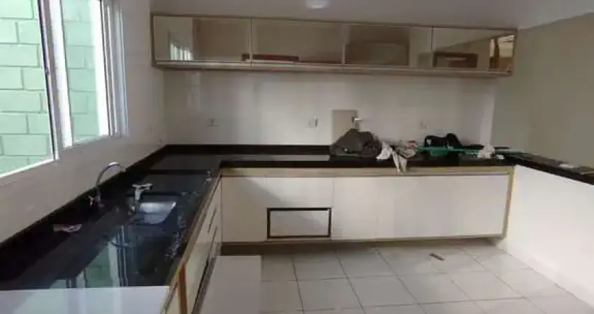 Casa em condomínio fechado com 3 quartos à venda em Areao, Taubaté