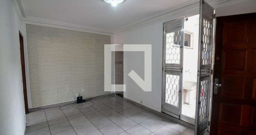 Casa para Venda - Estácio , 2 Quartos,  50 m² - Rio de Janeiro