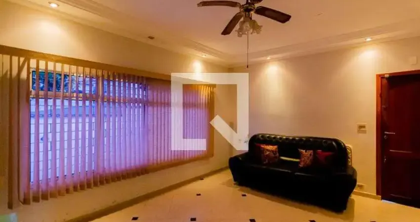 Casa para Venda - Utinga, 3 Quartos,  300 m² - Santo André