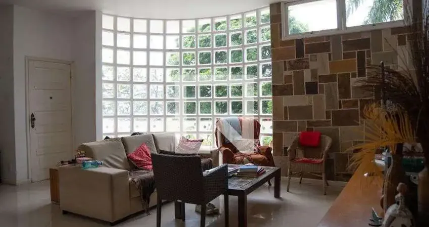 Casa para Venda - Laranjeiras, 6 Quartos,  330 m² - Rio de Janeiro