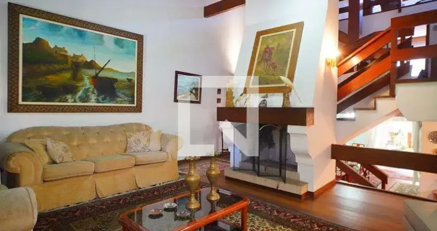 Casa para Venda - Boa Vista, 3 Quartos,  390 m² - Porto Alegre