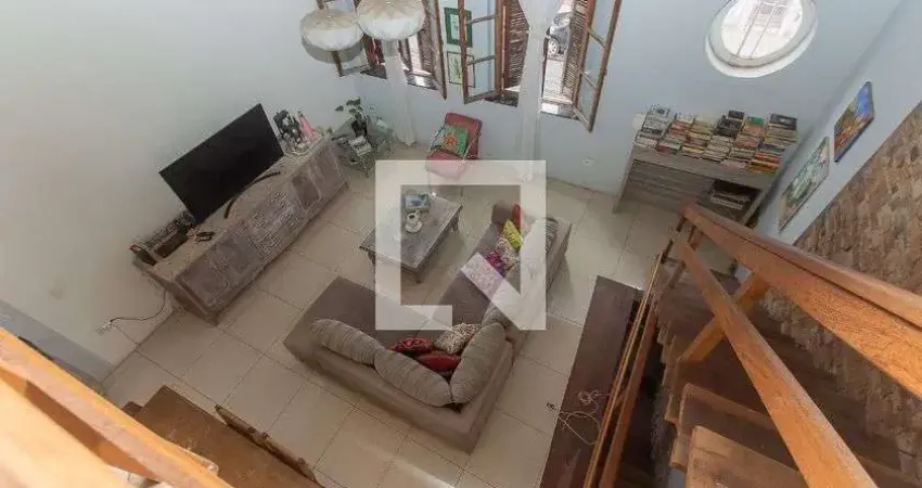 Casa para Venda - Floresta, 3 Quartos,  490 m² - Porto Alegre