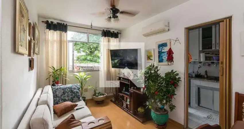 Apartamento para Venda - Brás de Pina, 2 Quartos,  40 m² - Rio de Janeiro