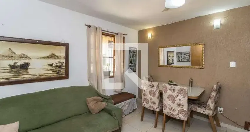 Casa / Sobrado em Condomínio para Venda - Brás de Pina, 2 Quartos,  68 m² - Rio de Janeiro