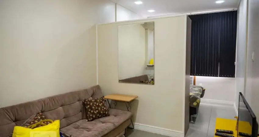 Kitnet / Stúdio para Venda - Leme, 1 Quarto,  30 m² - Rio de Janeiro