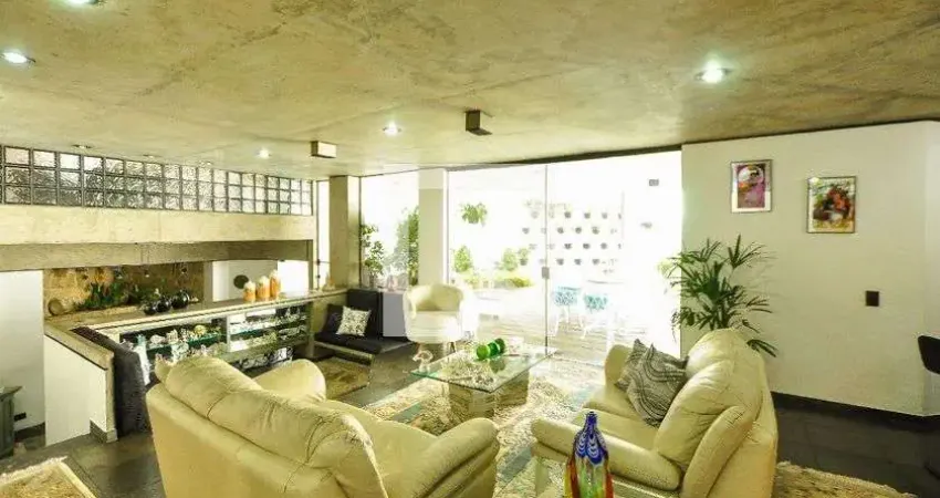 Casa para Venda - Vila Madalena, 4 Quartos,  550 m² - São Paulo