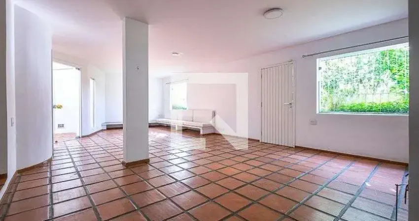 Casa para Venda - Sumaré, 3 Quartos,  217 m² - São Paulo