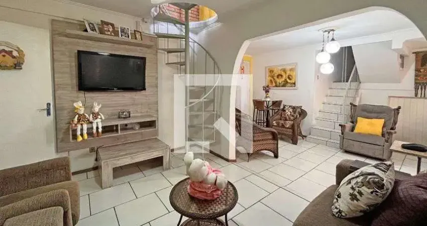 Casa para Venda - Camaquã, 3 Quartos,  250 m² - Porto Alegre