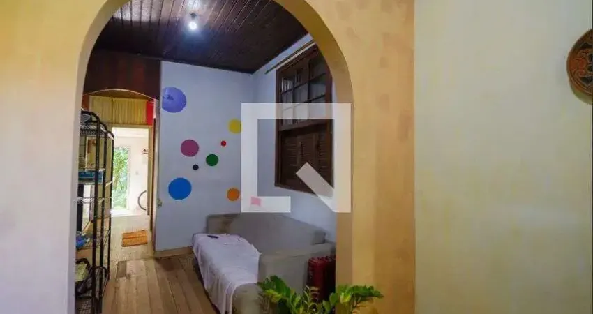 Casa para Venda - Ipanema, 2 Quartos,  99 m² - Porto Alegre