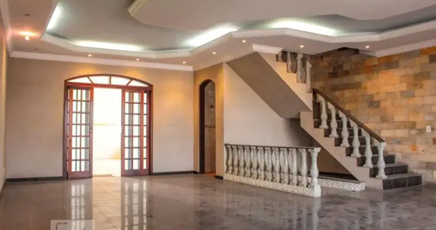 Casa para Venda - Vila Sabrina , 3 Quartos,  450 m² - São Paulo