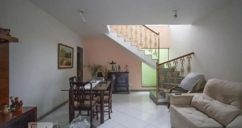 Casa para Venda - Taquara, 4 Quartos,  200 m² - Rio de Janeiro