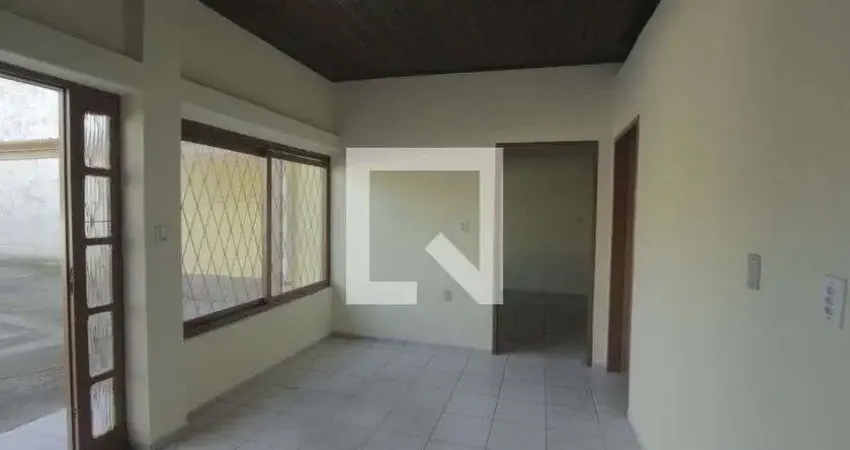Casa para Venda - Sarandi, 3 Quartos,  300 m² - Porto Alegre