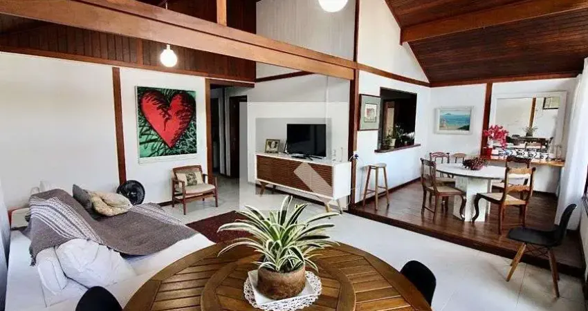 Casa / Sobrado em Condomínio para Venda - Vargem Grande, 5 Quartos,  300 m² - Rio de Janeiro