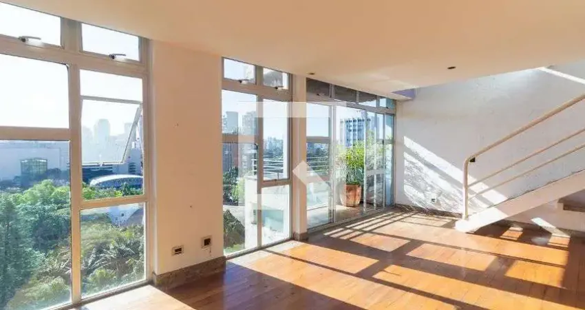 Apartamento para Venda - Jardim Europa, 2 Quartos,  235 m² - São Paulo