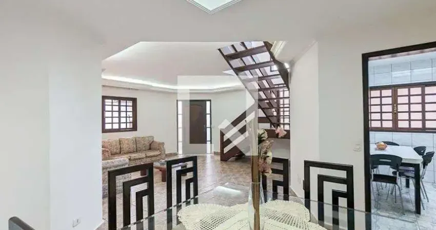 Casa para Venda - Nova Petrópolis, 4 Quartos,  241 m² - São Bernardo do Campo