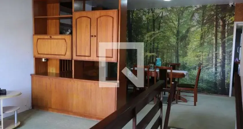 Casa para Venda - Centro, 4 Quartos,  240 m² - São Leopoldo