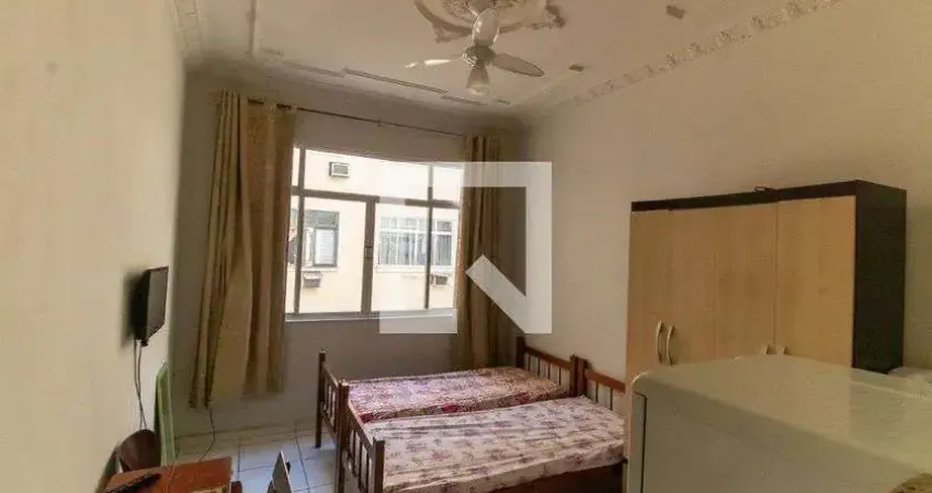 Kitnet / Stúdio para Venda - Centro , 1 Quarto,  30 m² - Niterói