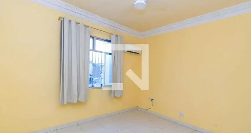 Apartamento para Venda - Olaria, 2 Quartos,  92 m² - Rio de Janeiro