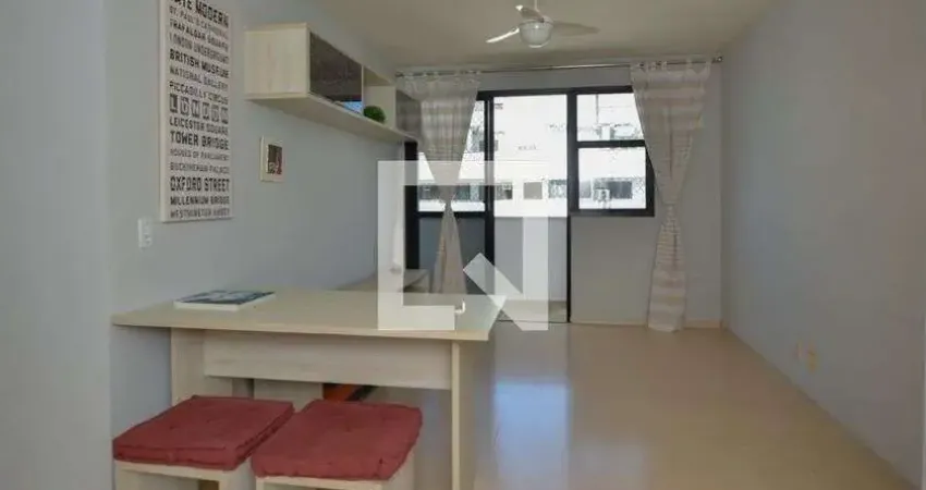 Cobertura para Venda - Barra da Tijuca - Marapendi, 2 Quartos,  150 m² - Rio de Janeiro