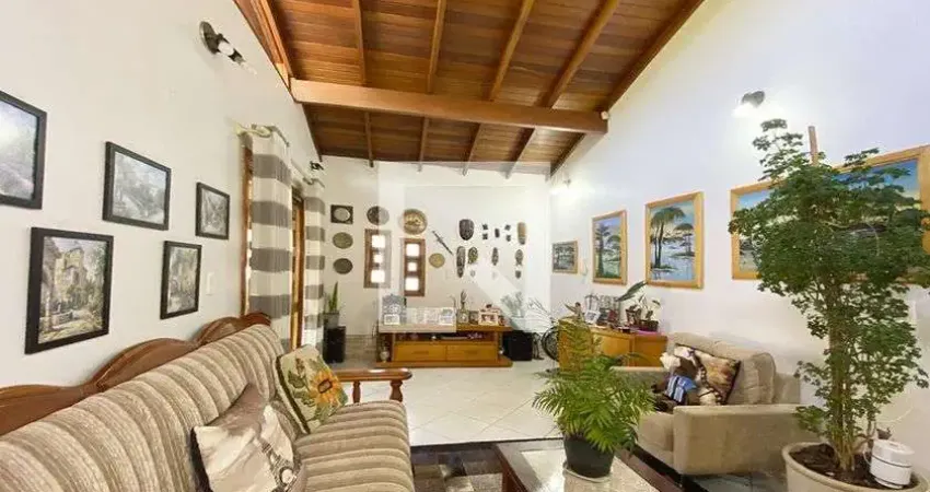 Casa para Venda - Rio dos Sinos, 3 Quartos,  105 m² - São Leopoldo