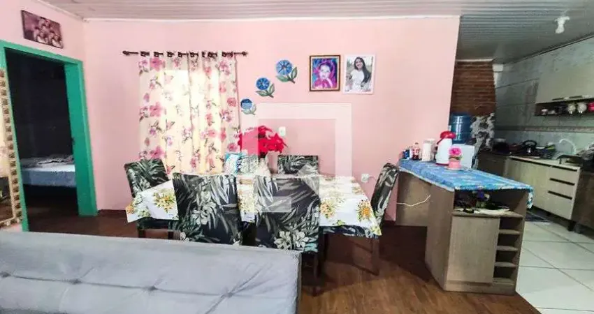 Casa para Venda - Santa Teresa, 2 Quartos,  120 m² - São Leopoldo