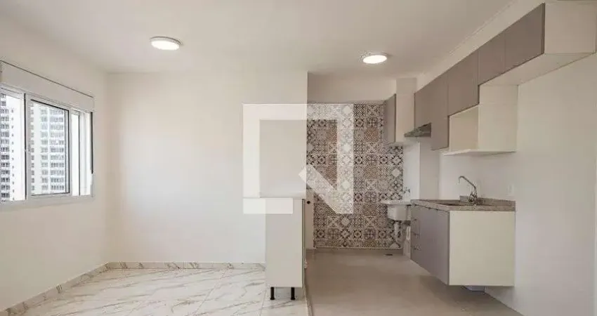 Apartamento para Venda - Liberdade, 1 Quarto,  37 m² - São Paulo
