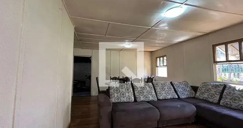Casa para Venda - Feitoria, 3 Quartos,  160 m² - São Leopoldo