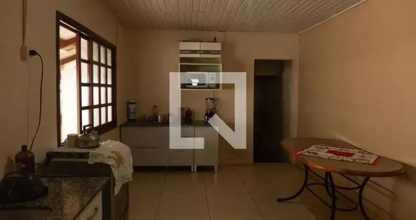 Casa para Venda - Bom Jesus, 4 Quartos,  140 m² - Porto Alegre