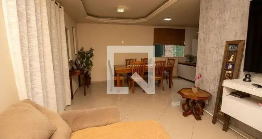 Casa para Venda - Vargem Grande, 3 Quartos,  140 m² - Rio de Janeiro