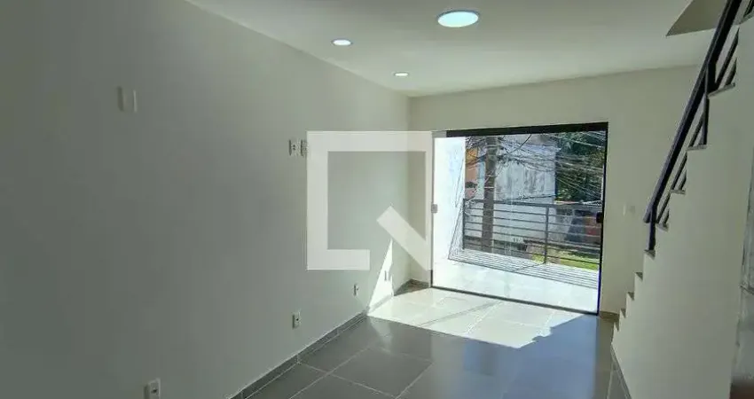 Casa para Venda - Taquara, 2 Quartos,  135 m² - Rio de Janeiro