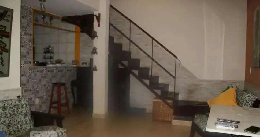 Casa para Venda - Taquara, 2 Quartos,  90 m² - Rio de Janeiro