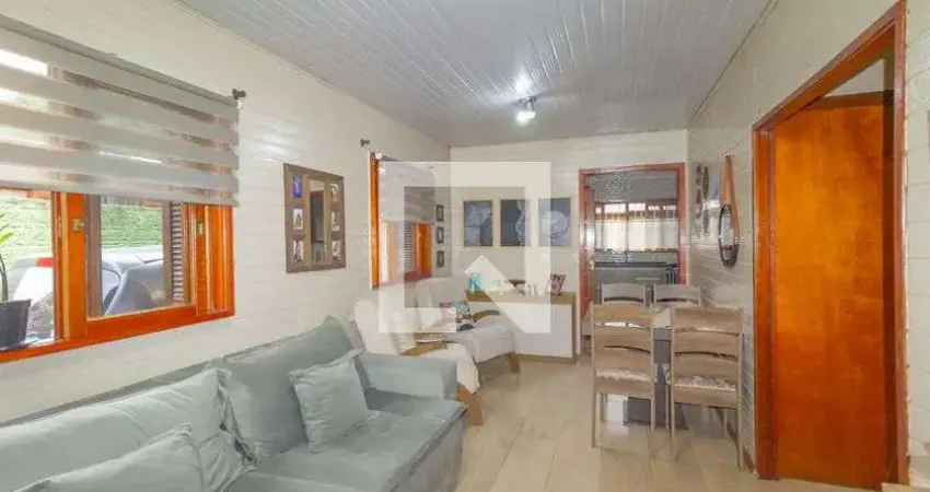 Casa para Venda - Niterói, 2 Quartos,  60 m² - Canoas