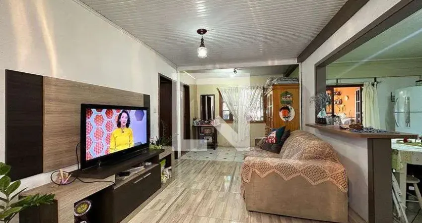 Casa para Venda - Feitoria, 2 Quartos,  110 m² - São Leopoldo