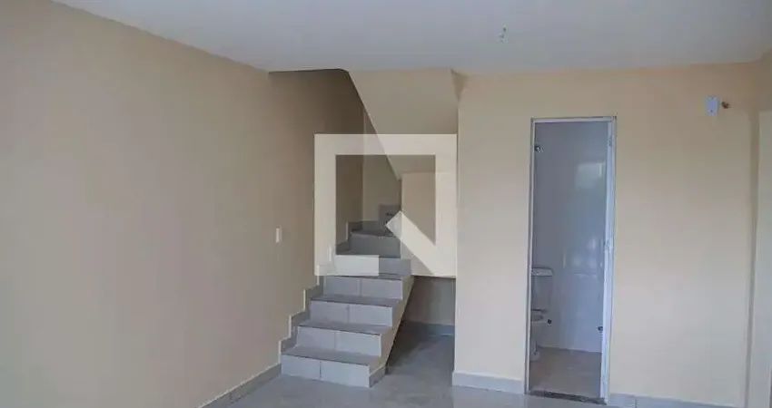 Casa para Venda - Taquara, 2 Quartos,  65 m² - Rio de Janeiro