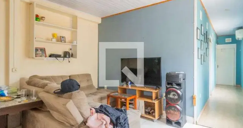 Casa para Venda - Partenon, 3 Quartos,  100 m² - Porto Alegre