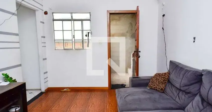 Casa para Venda - Centro, 8 Quartos,  89 m² - Belo Horizonte