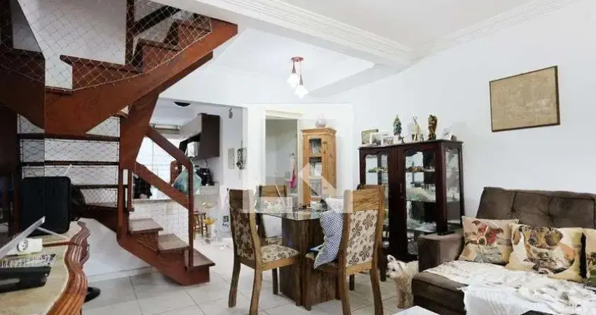 Casa para Venda - Guarujá, 2 Quartos,  130 m² - Porto Alegre