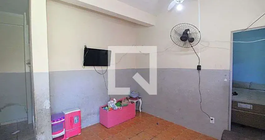 Casa para Venda - Pilares, 2 Quartos,  72 m² - Rio de Janeiro